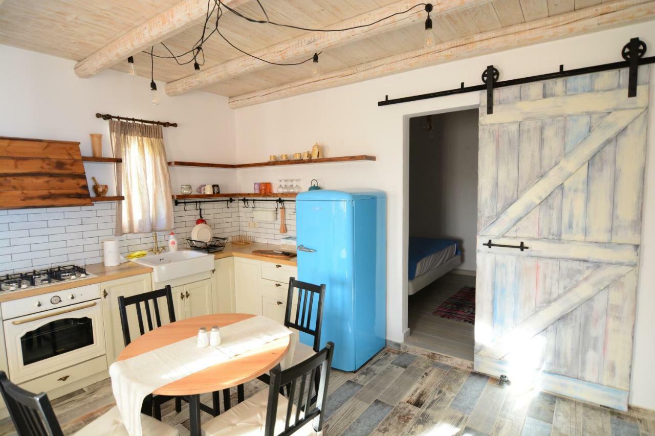 Anemolia Vila Lakki (Karpathos)