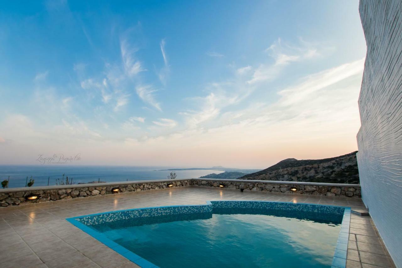 Anemolia Villa *