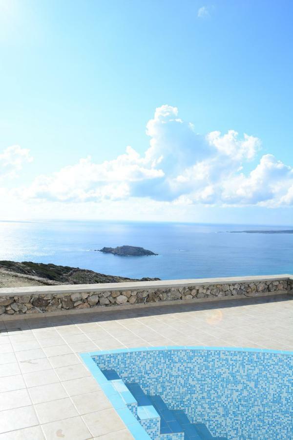 Villa Anemolia *